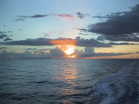 Sonnenuntergang über dem Meer von Kauai - Hawaii