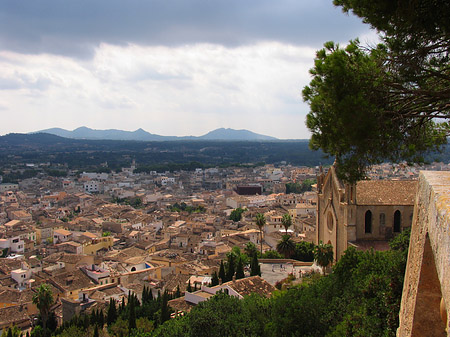 Blick von Sant Salvador auf Arta Fotos