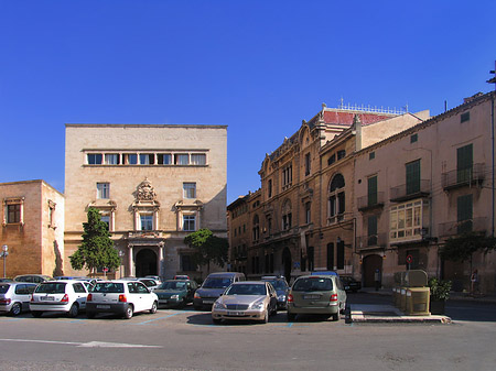 Foto Gebäude vor der San Francesc - Palma de Maljorka